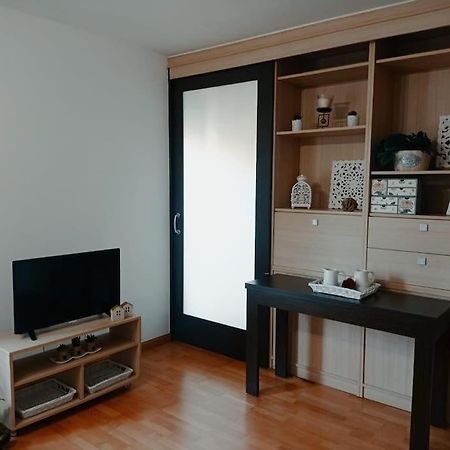 Acogedor Apartamento Con Piscina Y Garaje Apartment Huesca Luaran gambar